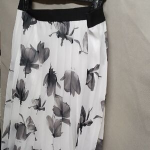 Floral Black and White Skirt